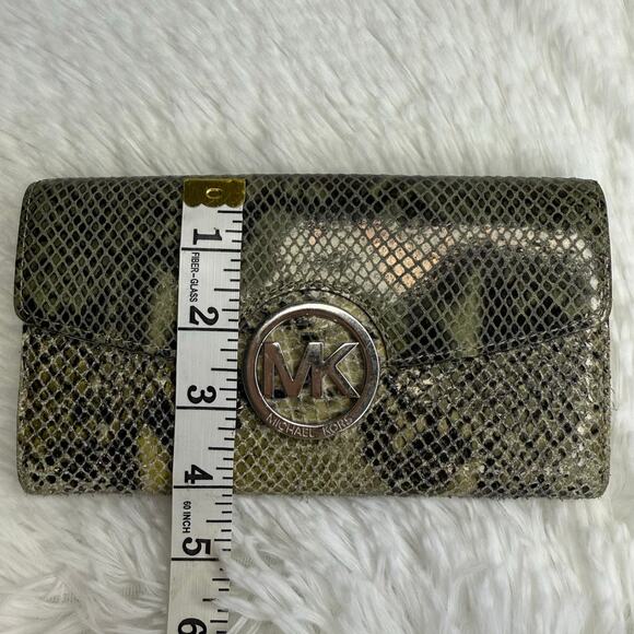 Michael Kors Snake Pattern Wallet - Picture 10 of 10
